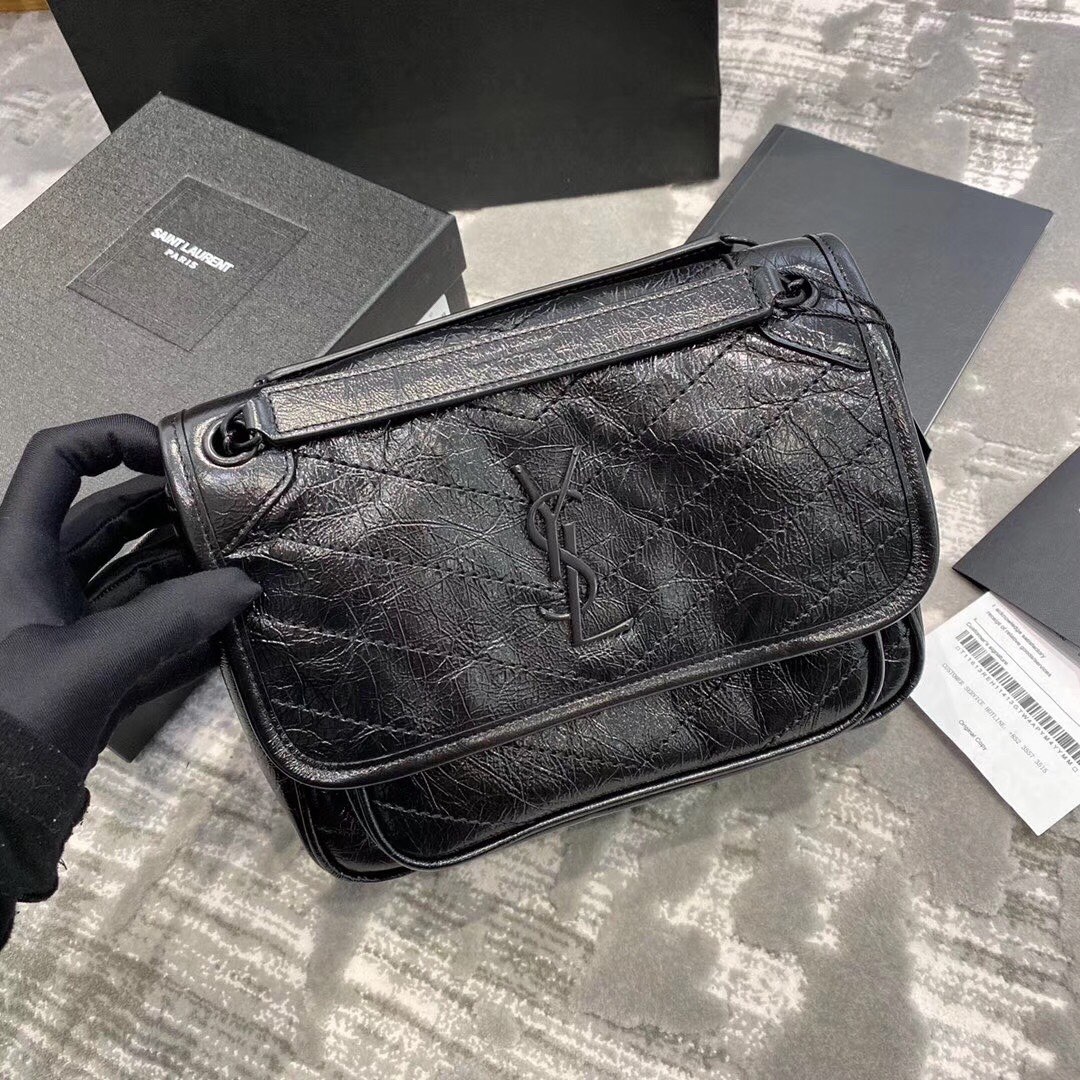 YVES SAINT LAURENT HANDBAG Black YVES SAINT LAURENT HANDBAG Black