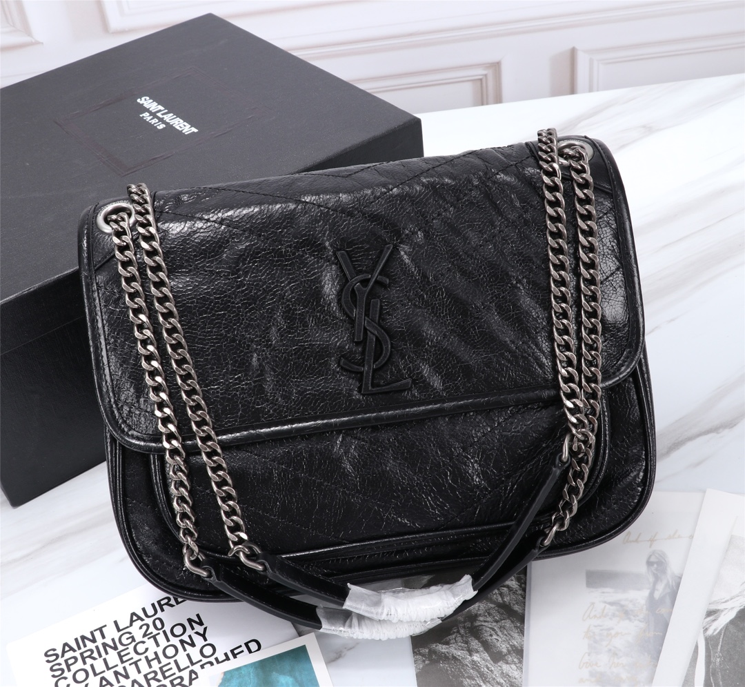 VES SAINT LAURENT HANDBAG Black VES SAINT LAURENT HANDBAG Black