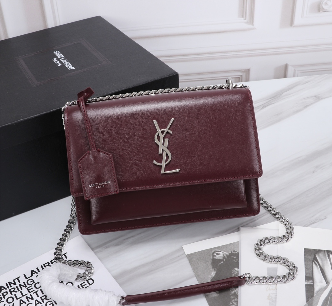 YVES SAINT LAURENT CROSSBODY BAG Red YVES SAINT LAURENT CROSSBODY BAG Red