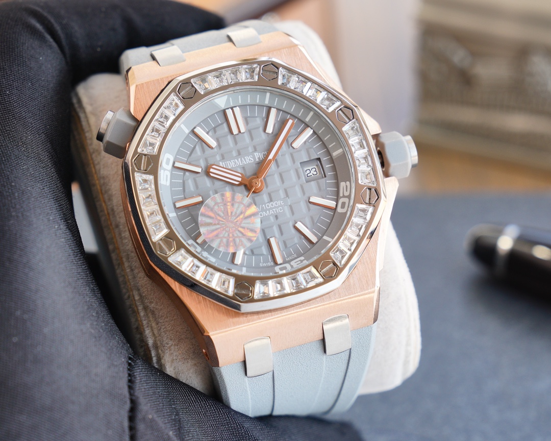 Audemars Piguet 15710ST.OO.A002CA.01 Royal Oak Offshore Men’s Mechanical Watch Audemars Piguet 15710ST.OO.A002CA.01 Royal Oak Offshore Men’s Mechanical Watch
