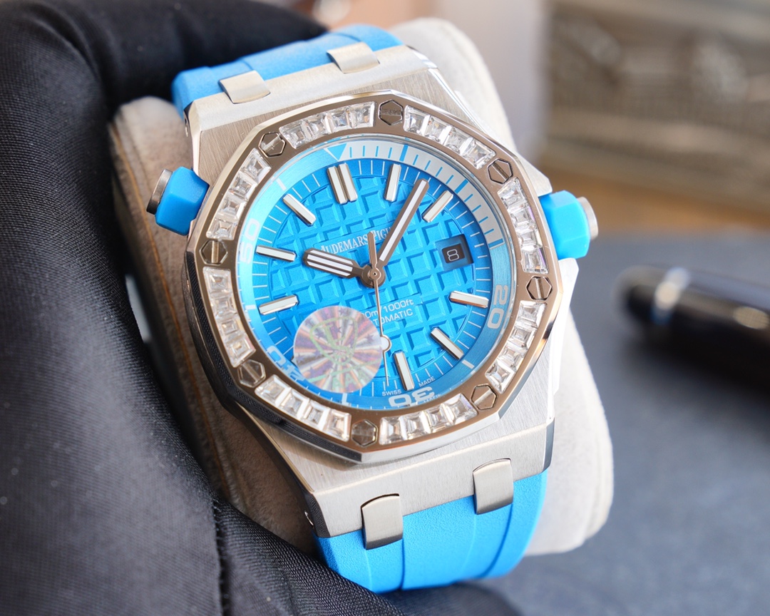 Audemars Piguet 15710ST.OO.A002CA.01 Royal Oak Offshore Men’s Mechanical Watch Audemars Piguet 15710ST.OO.A002CA.01 Royal Oak Offshore Men’s Mechanical Watch