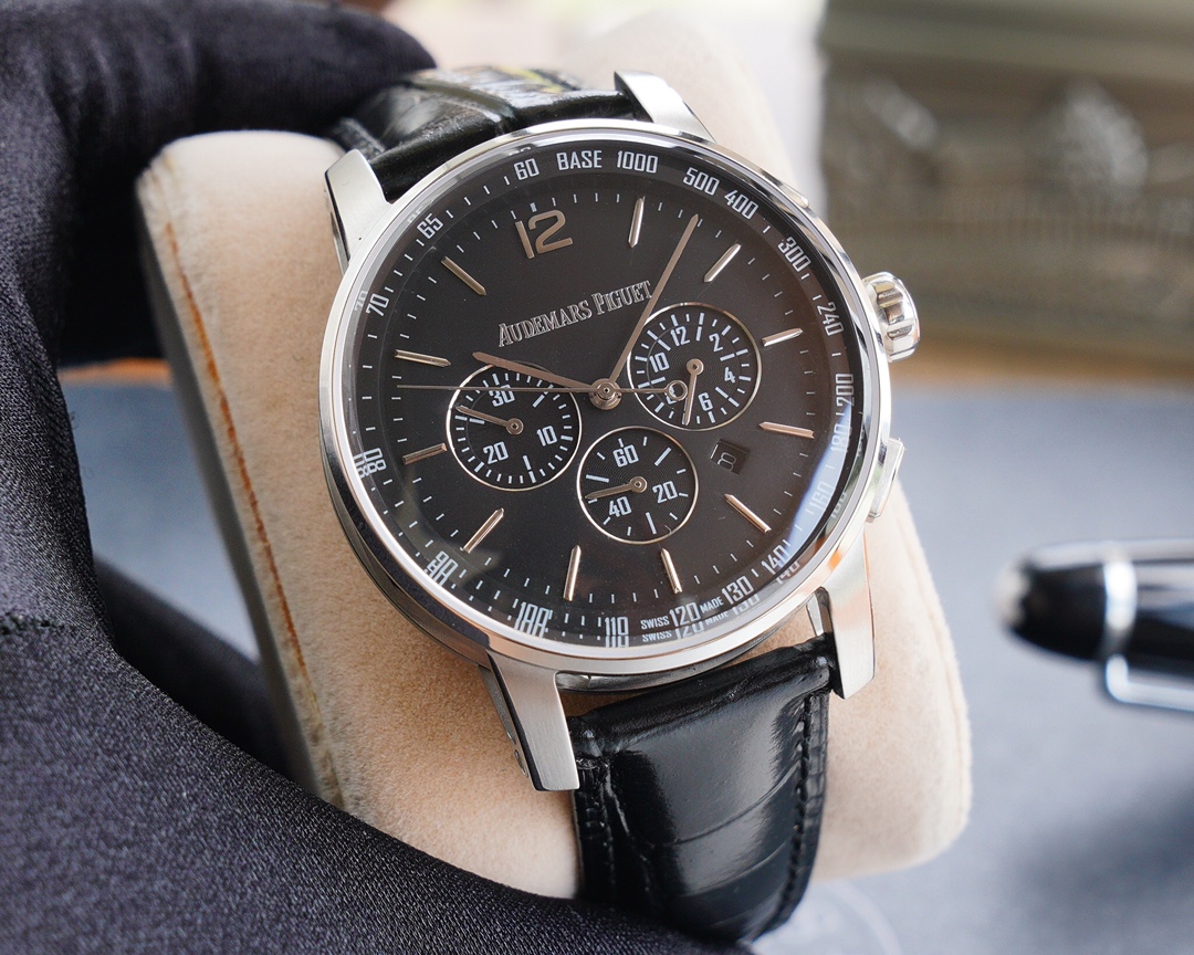 Audemars Piguet CODE11.59 series mechanical wristwatch Audemars Piguet CODE11.59 series mechanical wristwatch