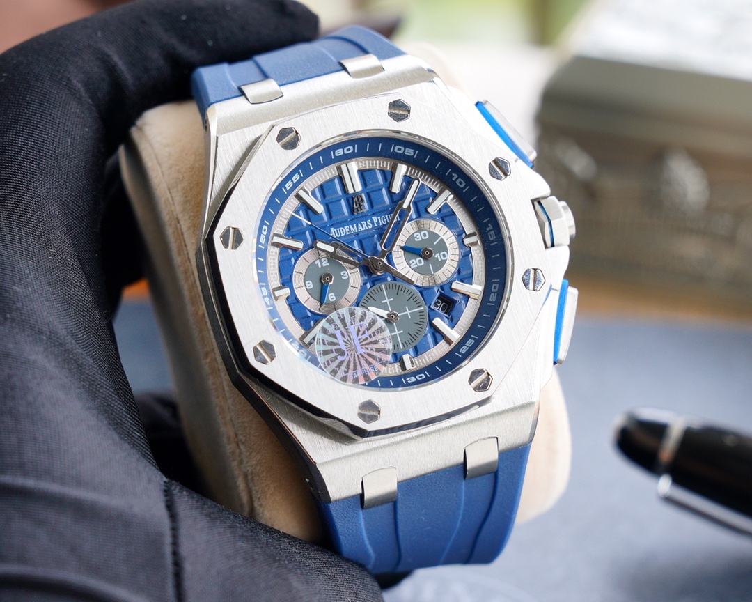 Audemars Piguet Royal Oak Offshore Limited Edition Multi-function Mechanical Watch Audemars Piguet Royal Oak Offshore Limited Edition Multi-function Mechanical Watch
