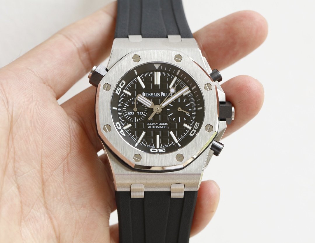 AUDEMARS PIGUET Royal Oak Offshore Chronograph Automatic Mechanical Fruit Watch AUDEMARS PIGUET Royal Oak Offshore Chronograph Automatic Mechanical Fruit Watch