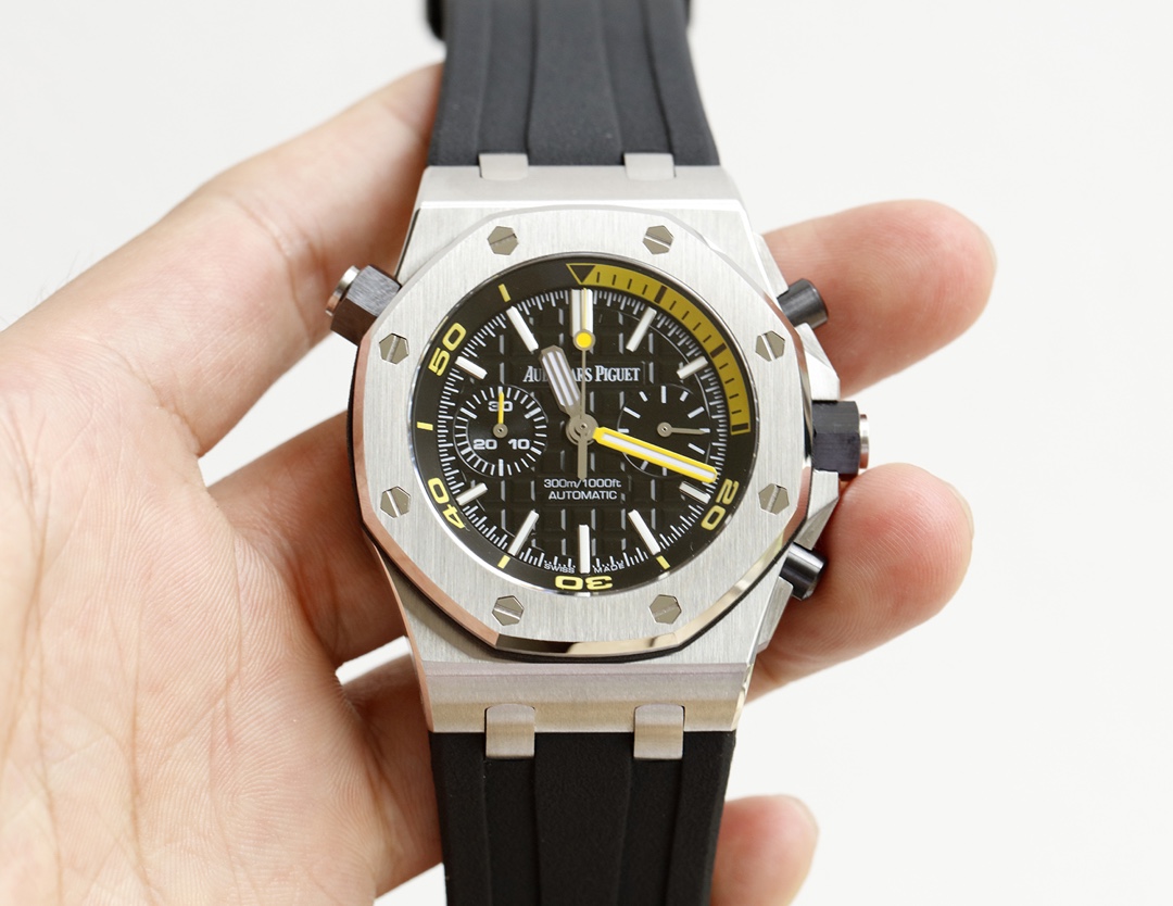 AUDEMARS PIGUET Royal Oak Offshore Chronograph Automatic Mechanical Fruit Watch AUDEMARS PIGUET Royal Oak Offshore Chronograph Automatic Mechanical Fruit Watch