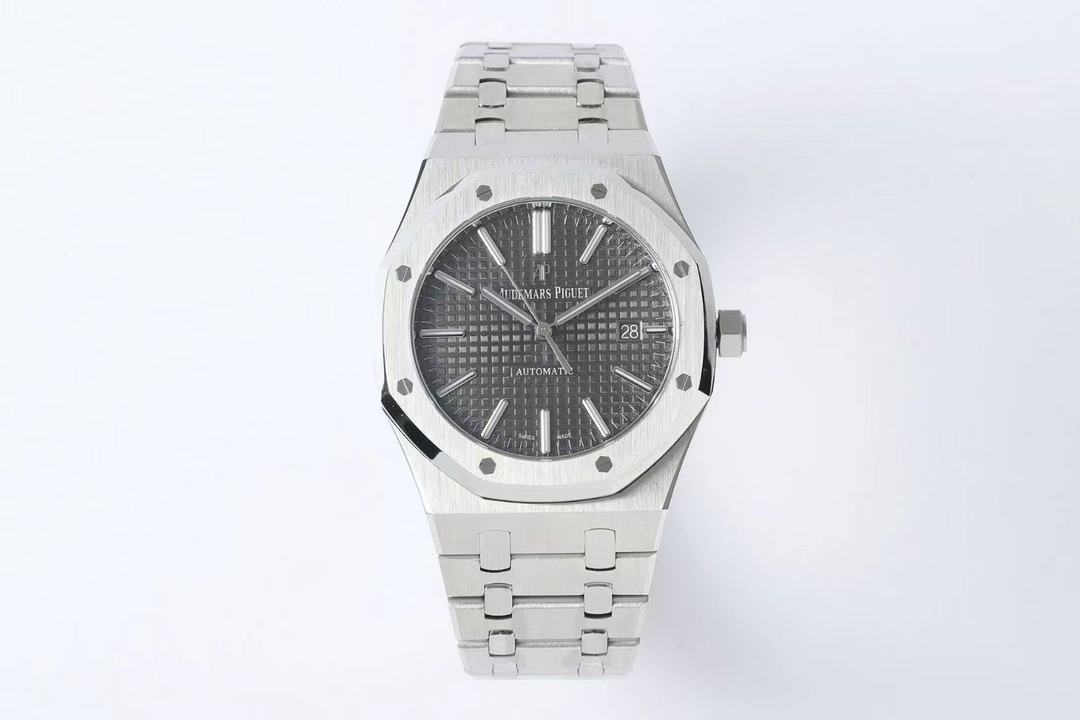 Audemars Piguet Royal Oak 15400 Audemars Piguet Royal Oak 15400