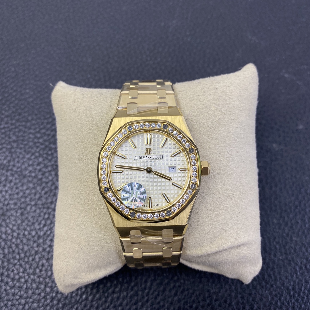 Audemars Piguet Royal Oak Ladies Quartz Watch 67651BA.ZZ.1261BA.01 Audemars Piguet Royal Oak Ladies Quartz Watch 67651BA.ZZ.1261BA.01