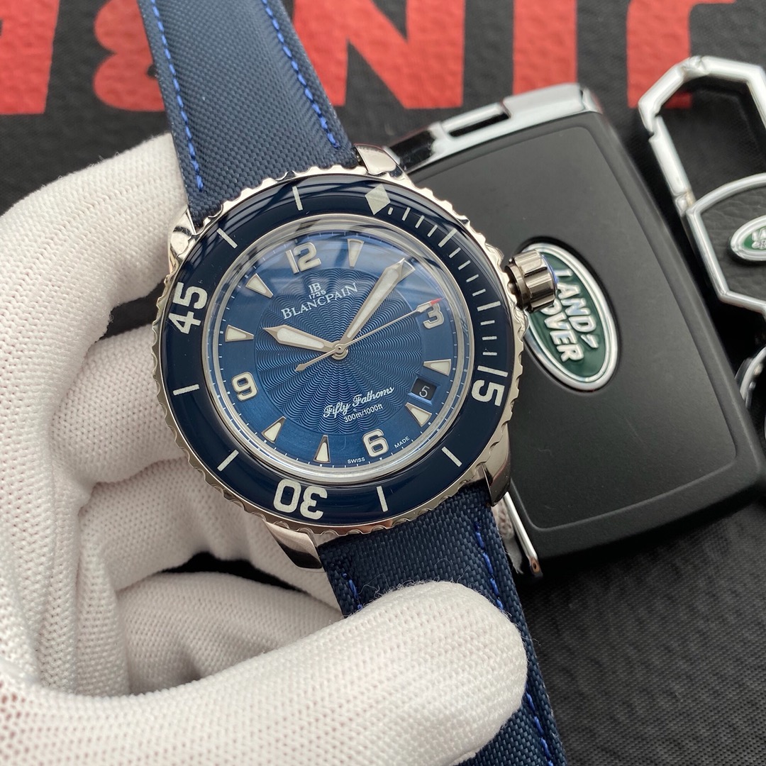Blancpain Fifty Fathoms Diving Men’s Watch Blancpain Fifty Fathoms Diving Men’s Watch