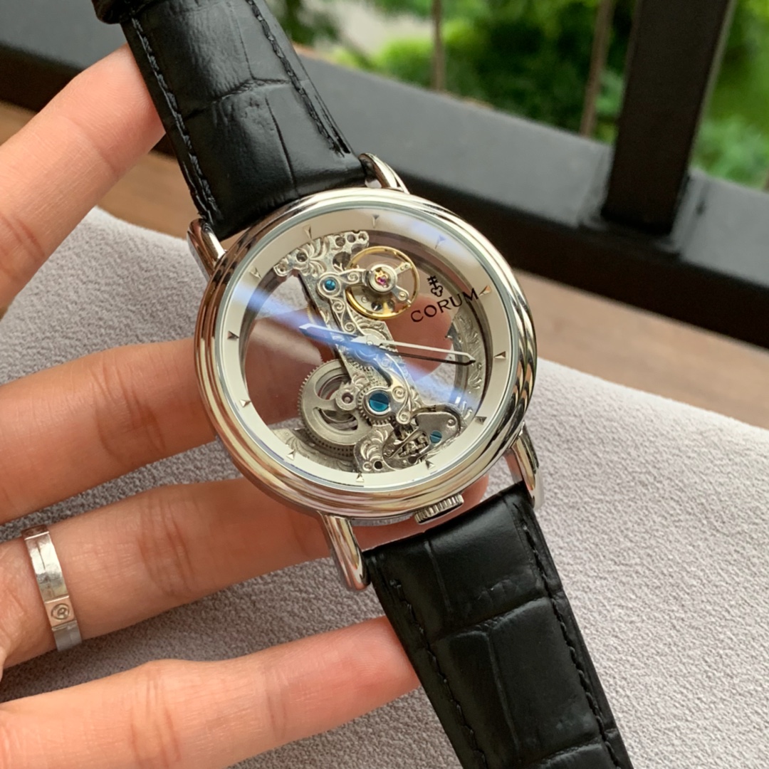 Corum Dual Hollow Luxury Men’s Watch Corum Dual Hollow Luxury Men’s Watch