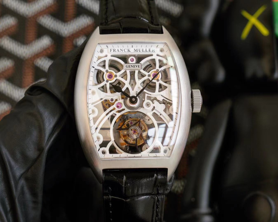Franck Muller 55.3 * 39CINTR É E CURVEX series hollow tourbillon watch Franck Muller 55.3 * 39CINTR É E CURVEX series hollow tourbillon watch