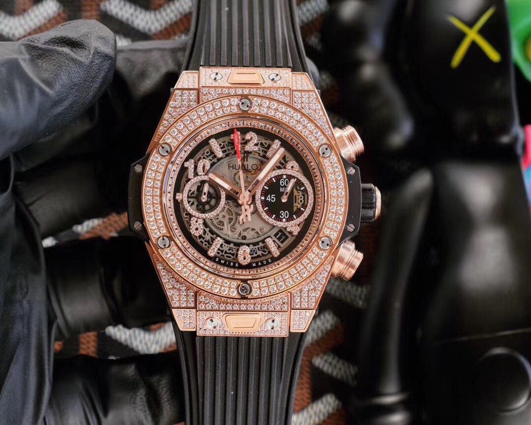 Hublot BIG BANG series 411.NM.1170.RX wristwatch Hublot BIG BANG series 411.NM.1170.RX wristwatch