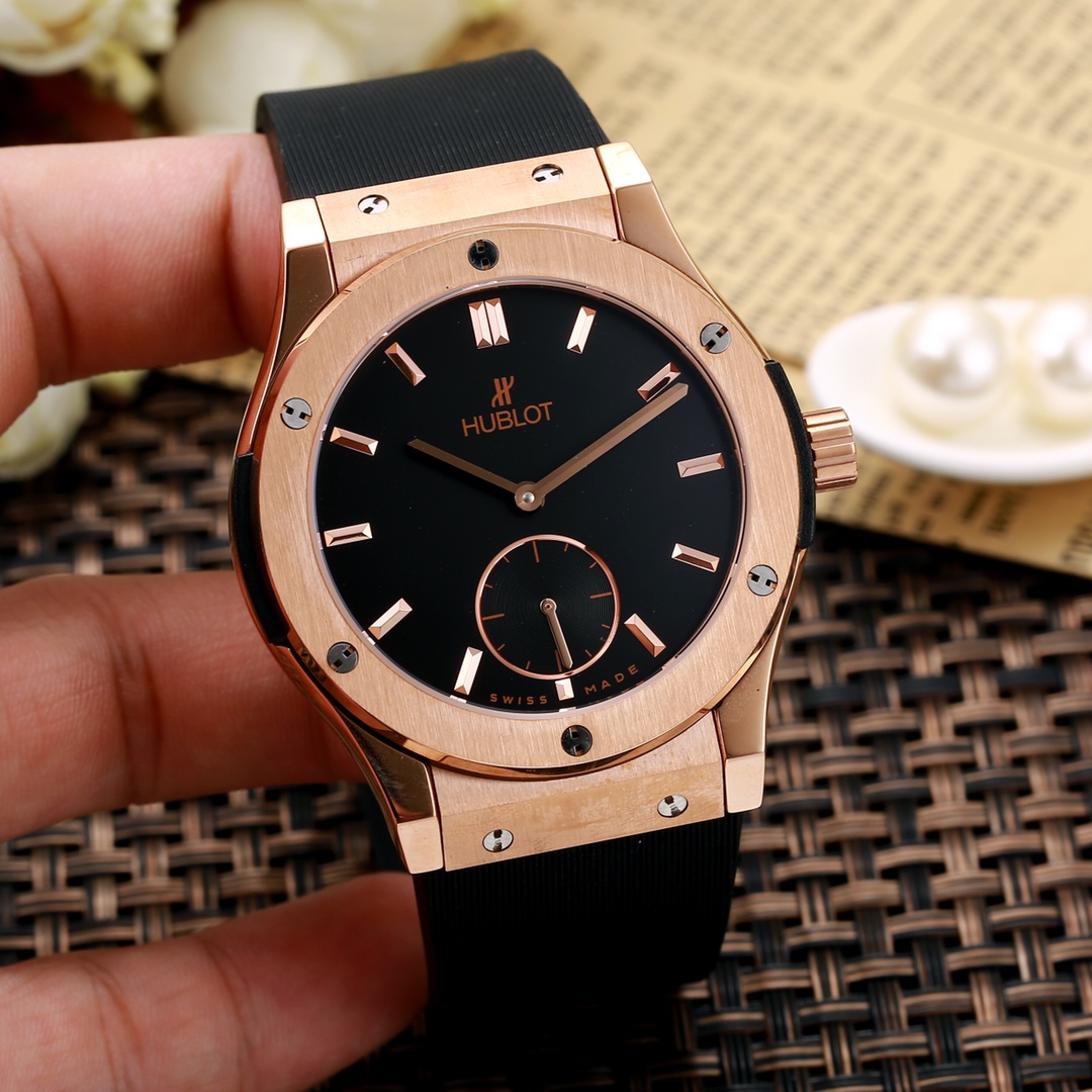 Hublot Men’s Mechanical Wristwatch Hublot Men’s Mechanical Wristwatch