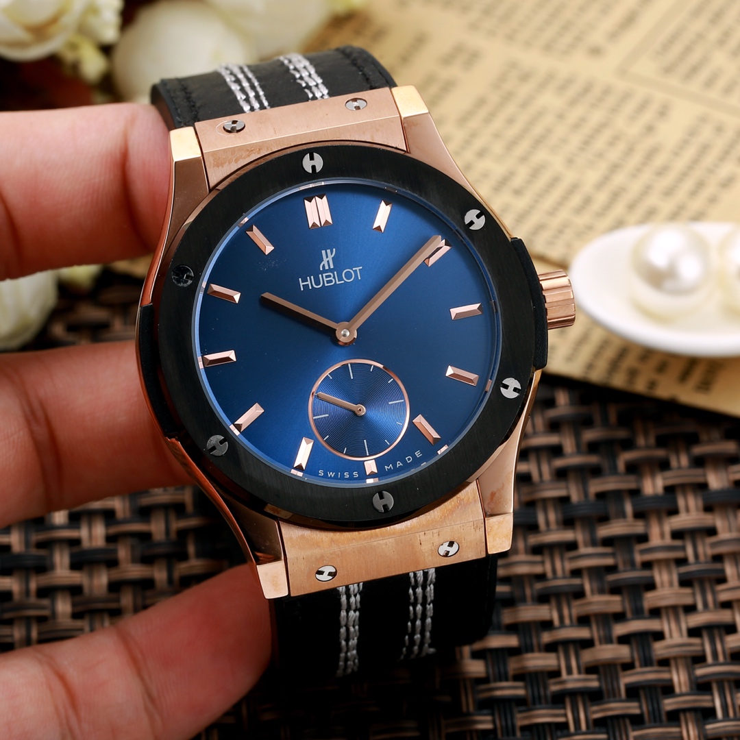 Hublot Men’s Mechanical Wristwatch Hublot Men’s Mechanical Wristwatch