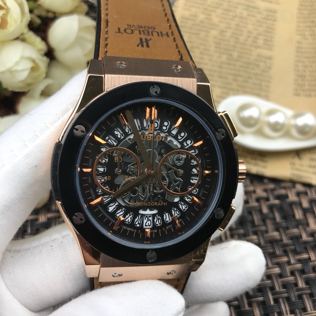 Hublot Men’s Mechanical Wristwatch Hublot Men’s Mechanical Wristwatch