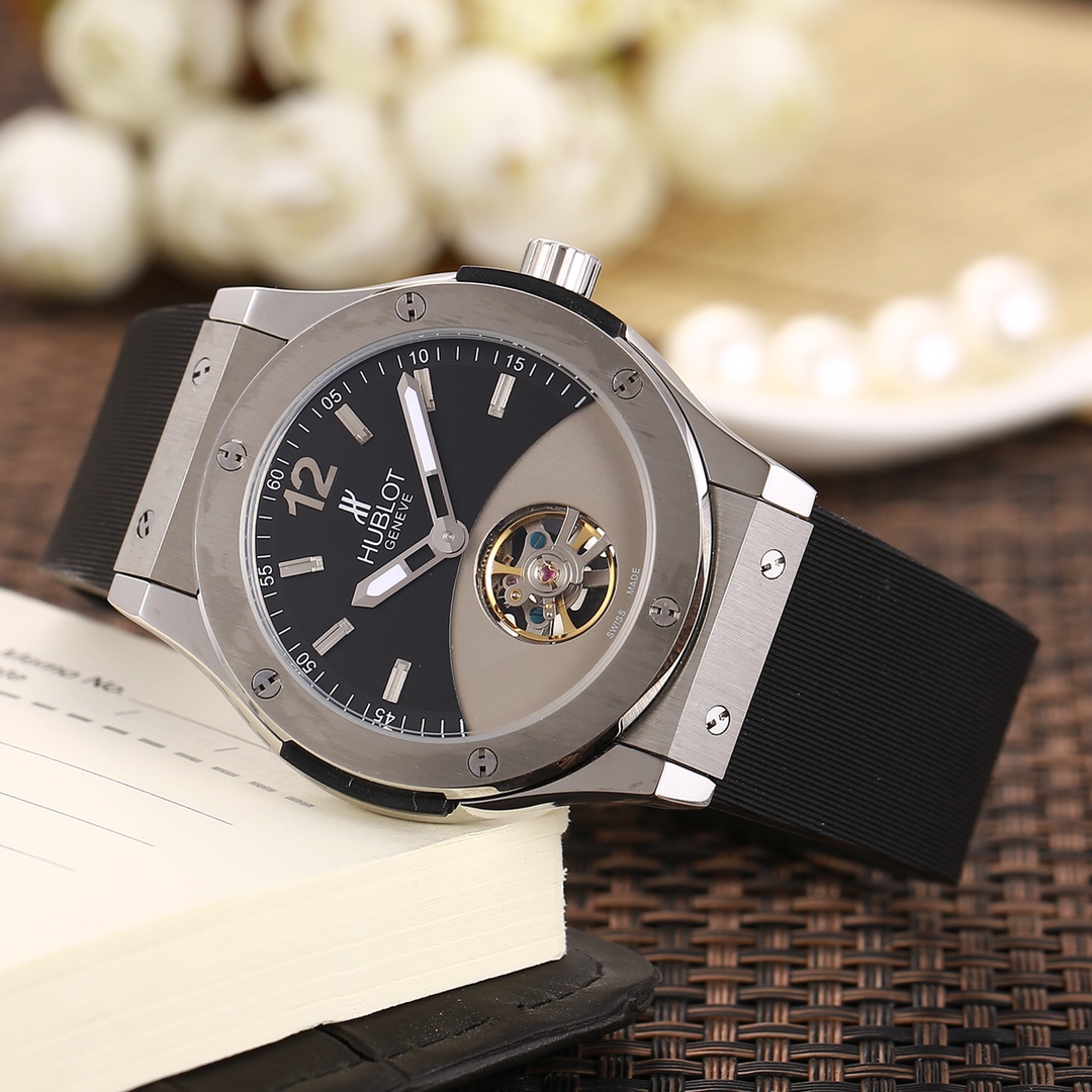 Hublot Men’s Mechanical Wristwatch Hublot Men’s Mechanical Wristwatch