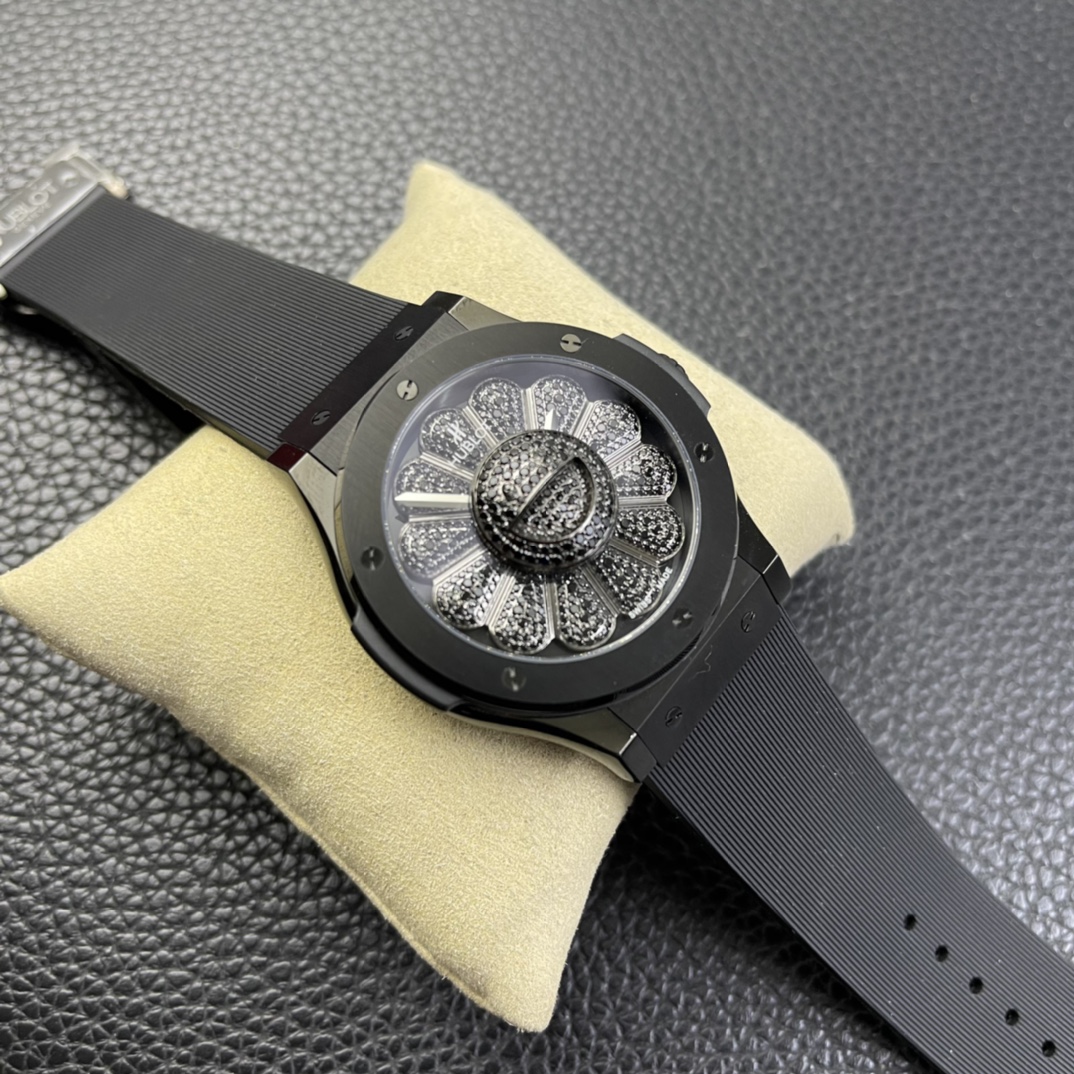 Hublot Classic Fusion Takashi Murakami Watch 507.CX.9000.RX.TAK21 Hublot Classic Fusion Takashi Murakami Watch 507.CX.9000.RX.TAK21