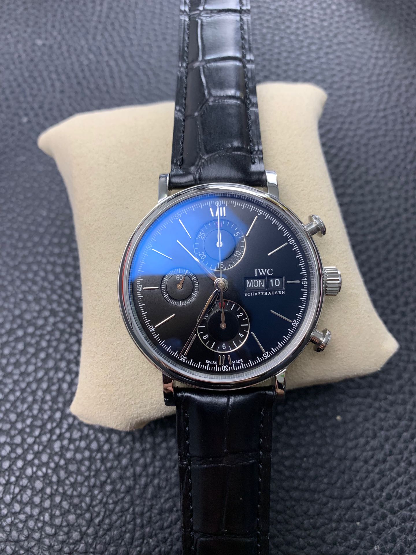 Universal Watch Berto Fino 42 Series IW391019 Watch Universal Watch Berto Fino 42 Series IW391019 Watch