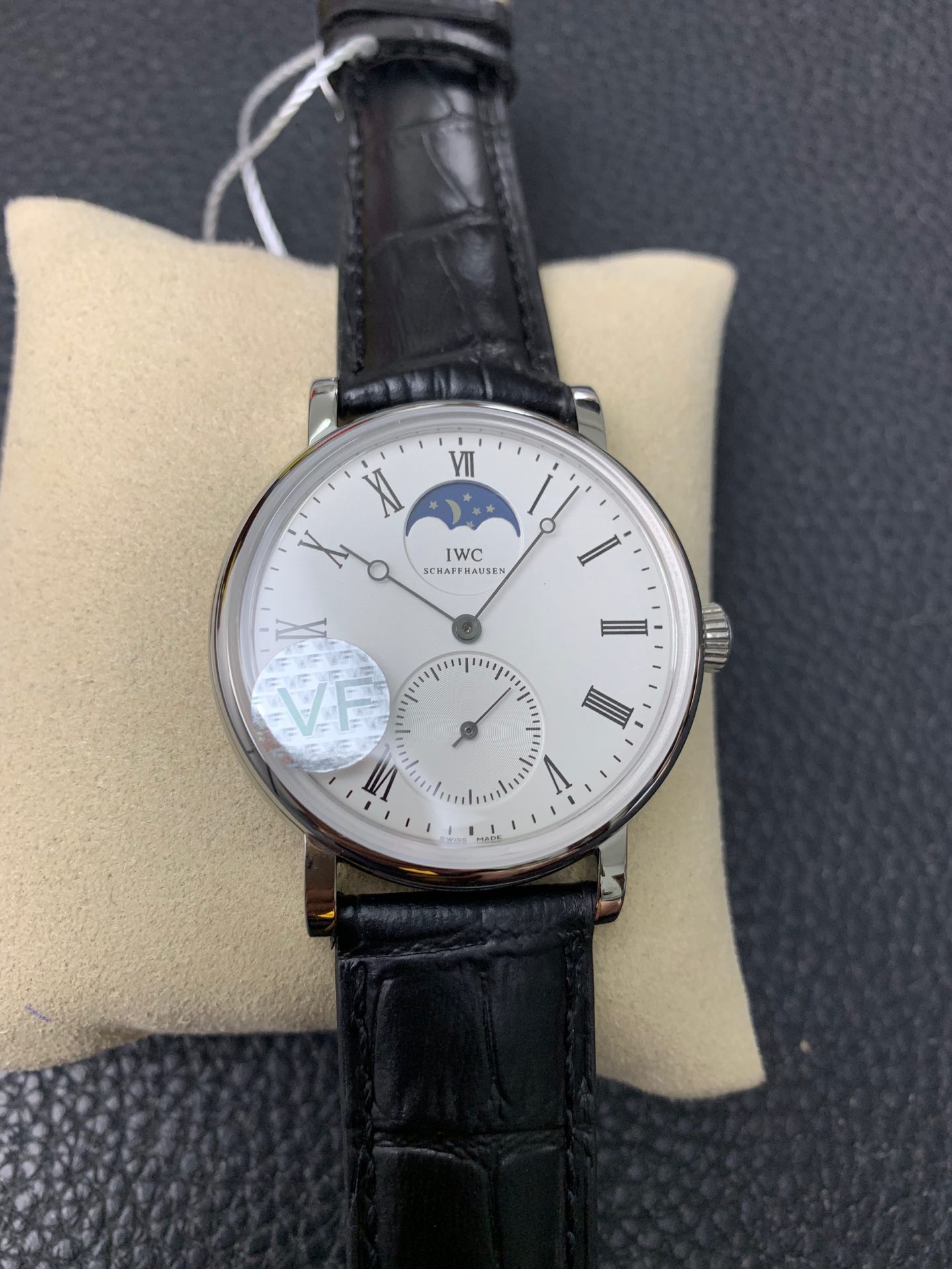 Universal Watch Reprint 46 Series Universal Watch Reprint 46 Series