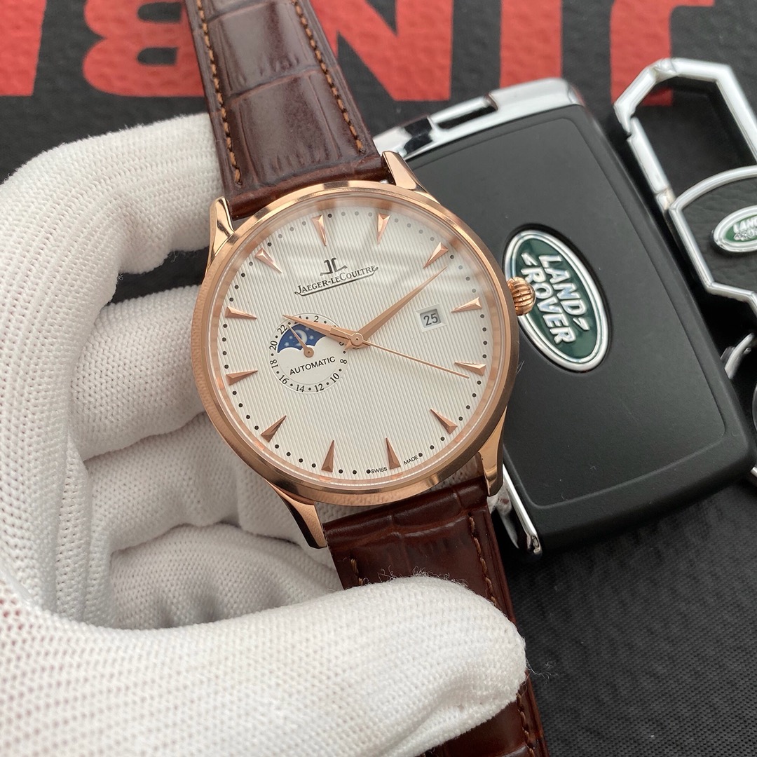 Jaeger-LeCoultre Men’s Fine Watch Jaeger-LeCoultre Men’s Fine Watch