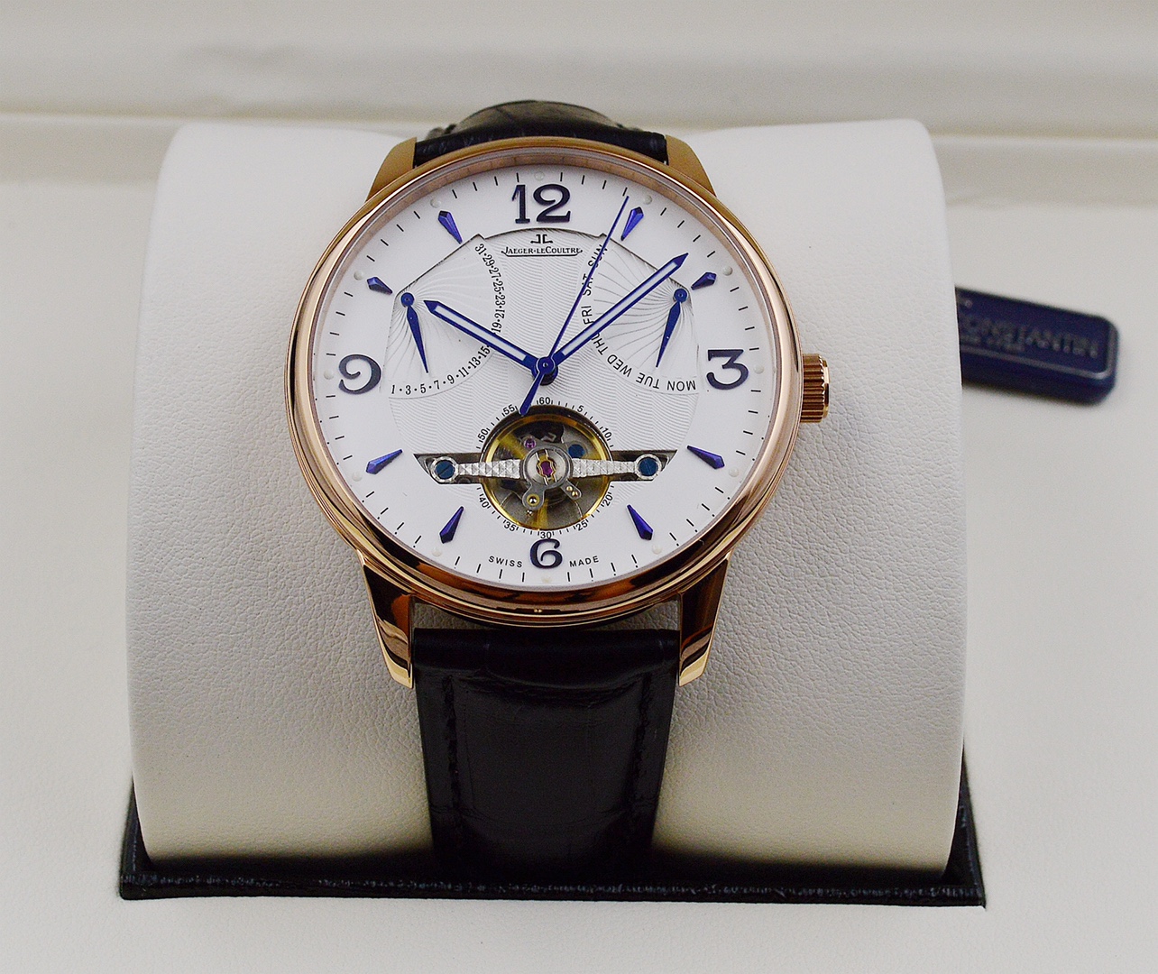 Jaeger-LeCoultre Multi-Function Premium Men’s Watch Jaeger-LeCoultre Multi-Function Premium Men’s Watch
