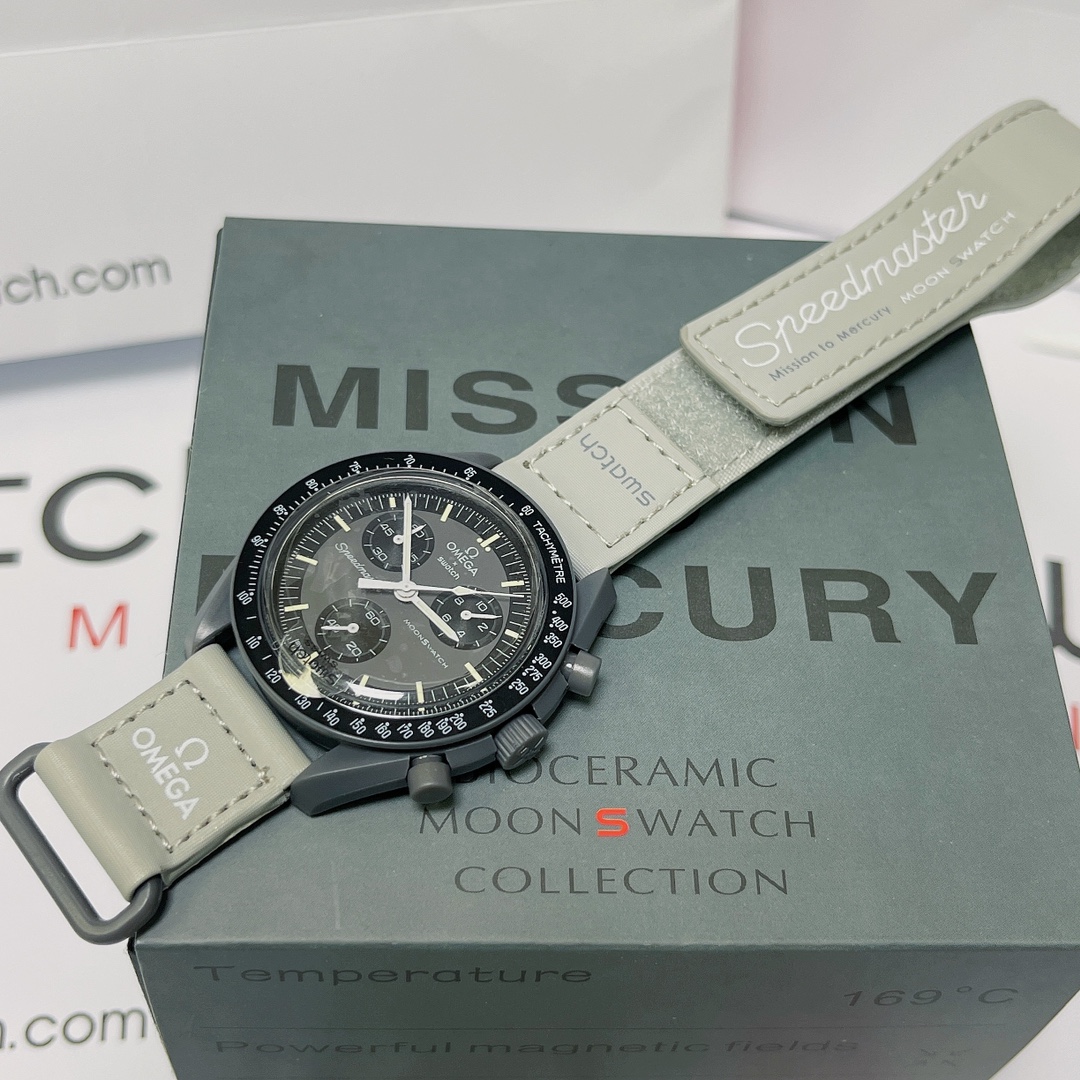 Omega x Swatch Collaboration Velcro Strap Collection Moonswatch Omega x Swatch Collaboration Velcro Strap Collection Moonswatch