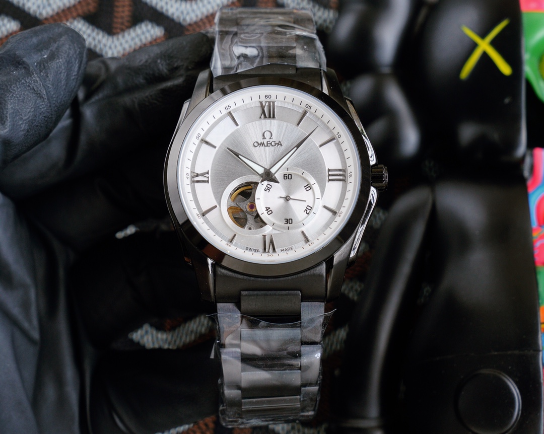 Omega De Ville Ladymatic Hollow Men’s Watch Omega De Ville Ladymatic Hollow Men’s Watch