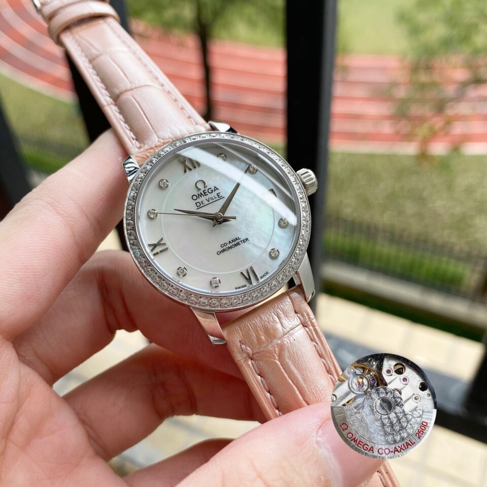 Omega De Ville Elegant Automatic Mechanical Women’s Watch 32mm Omega De Ville Elegant Automatic Mechanical Women’s Watch 32mm