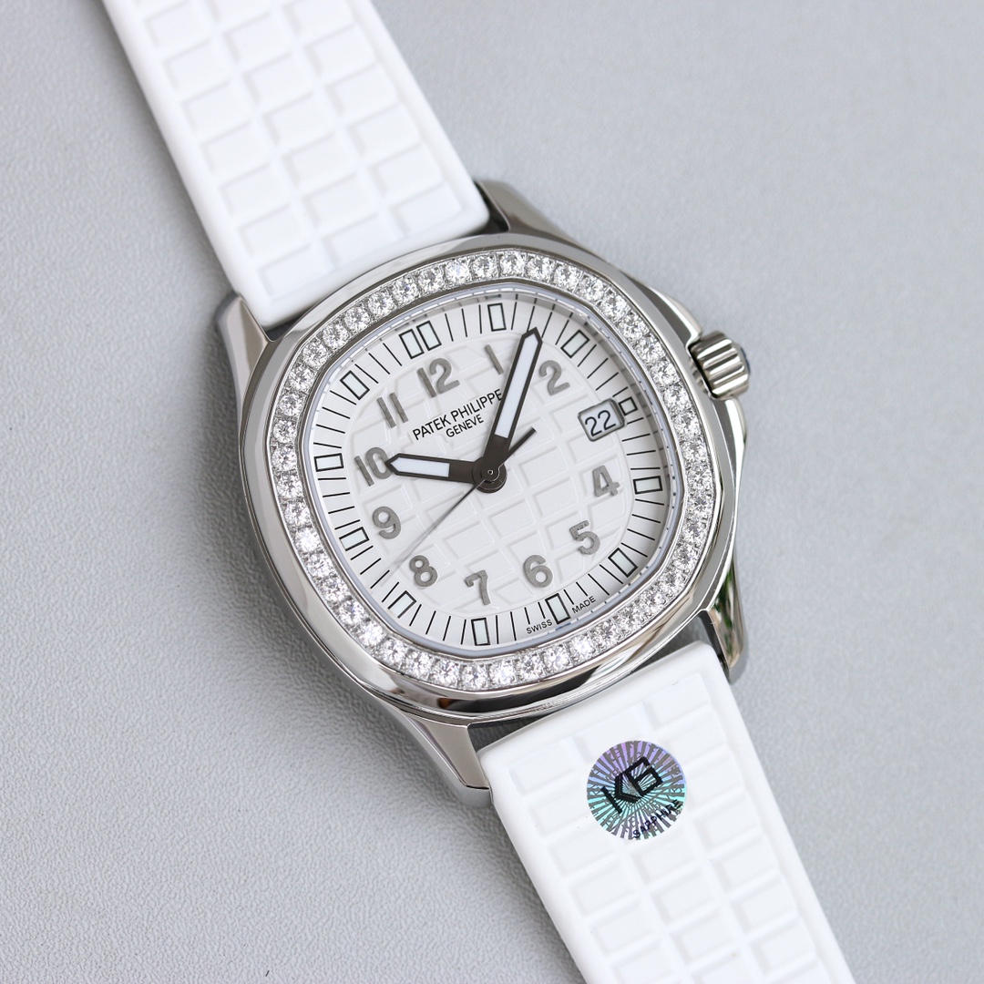 Patek Philippe 5067A Quartz Women’s Watch Patek Philippe 5067A Quartz Women’s Watch