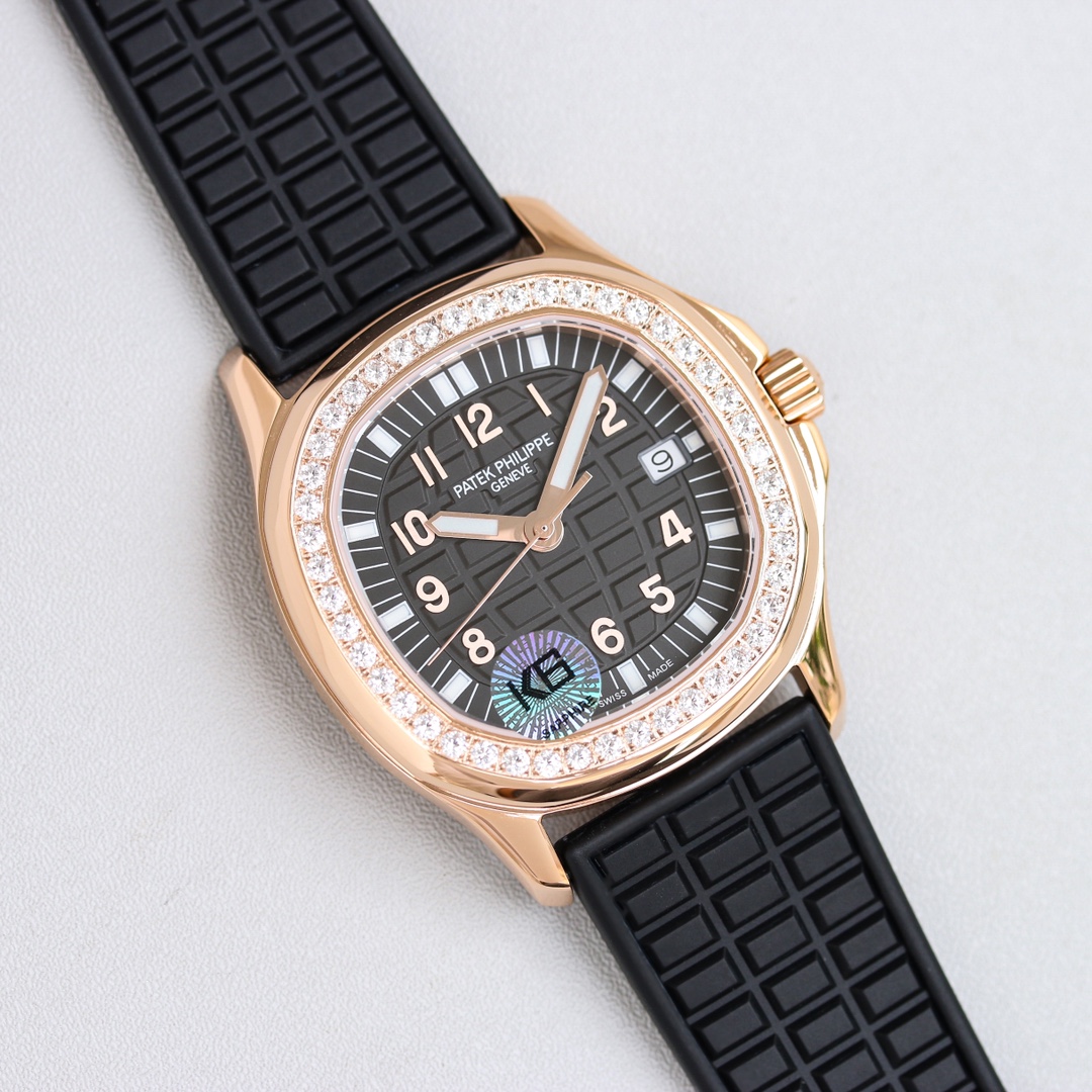 Patek Philippe 5067A Quartz Women’s Watch Patek Philippe 5067A Quartz Women’s Watch