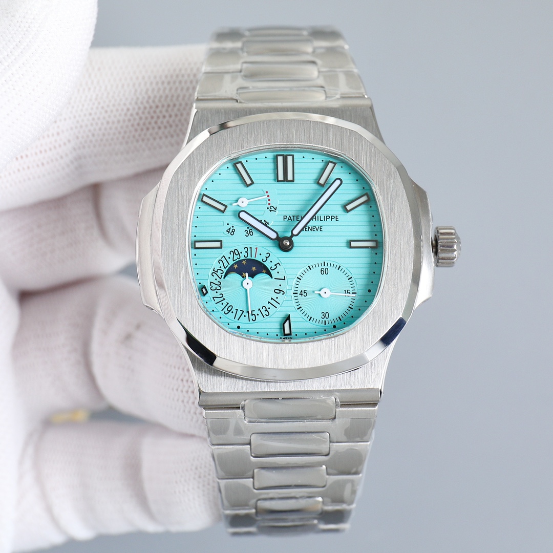 Patek Philippe Nautilus 5712/1A-001 Multi-function Watch Patek Philippe Nautilus 5712/1A-001 Multi-function Watch