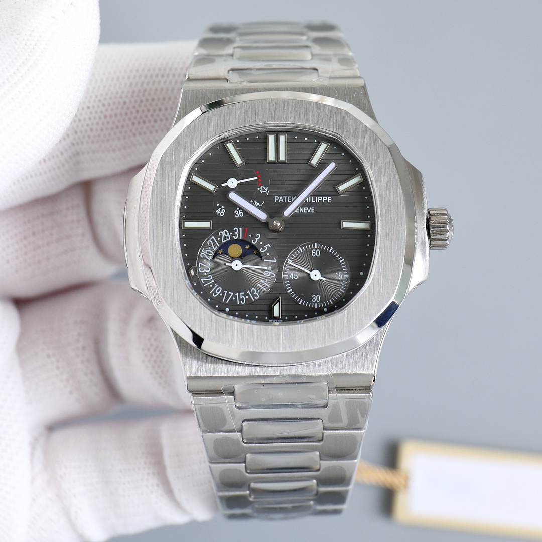 Patek Philippe Nautilus 5712/1A-001 Multi-function Watch Patek Philippe Nautilus 5712/1A-001 Multi-function Watch