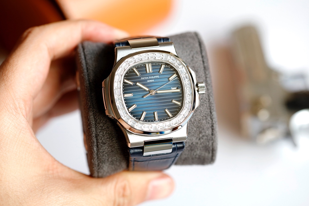 Patek Philippe Steel King 5711 Nautilus Patek Philippe Steel King 5711 Nautilus