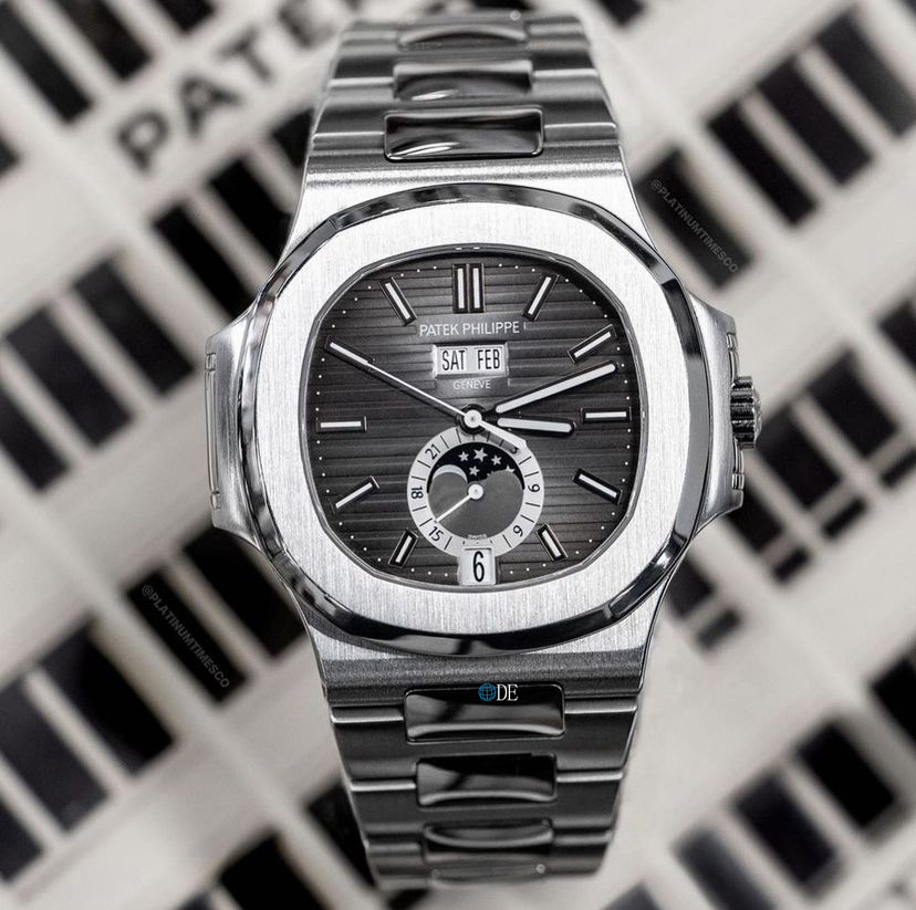 Patek Philippe Elegant Sports Nautilus Series (Parrot Fish) 5726 Annual Calendar Watch Patek Philippe Elegant Sports Nautilus Series (Parrot Fish) 5726 Annual Calendar Watch
