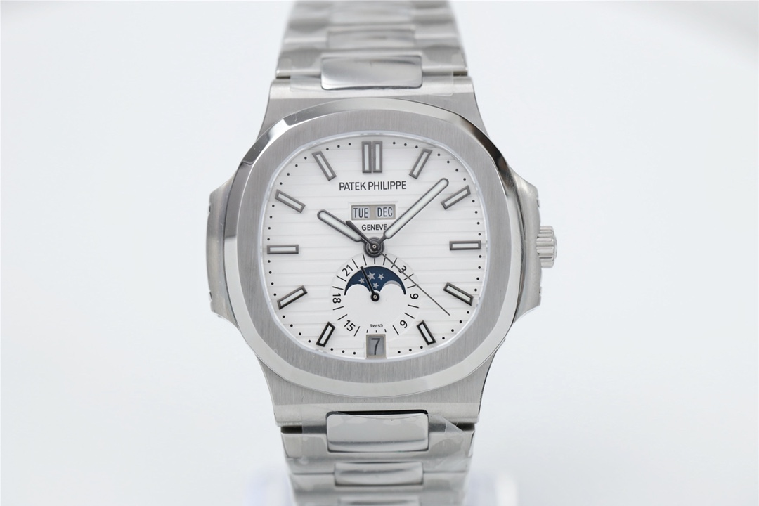 Patek Philippe Nautilus Series (5726) Annual Calendar Watch Patek Philippe Nautilus Series (5726) Annual Calendar Watch