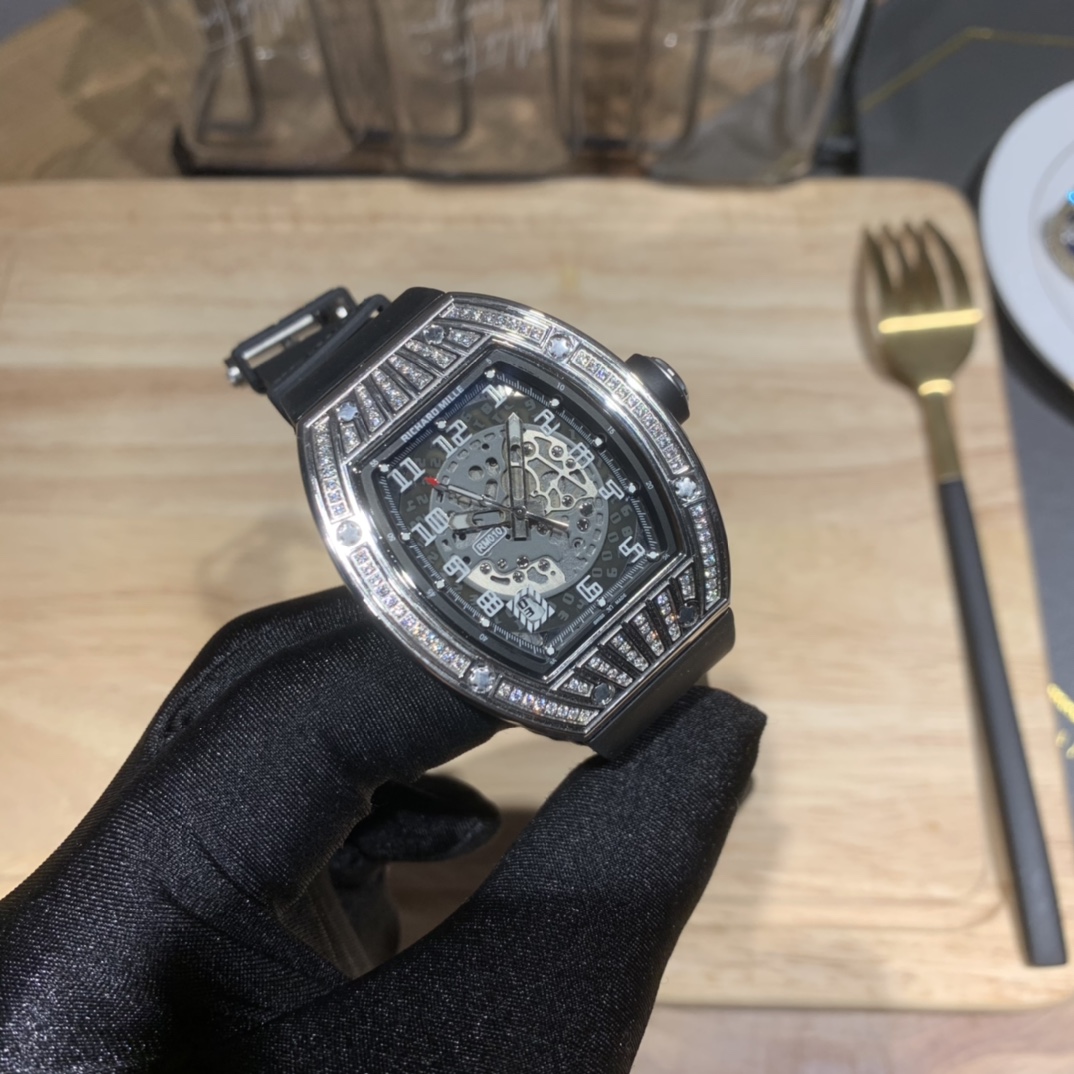 Richard Mille RM010, a new special edition watch with innovative hollow design Richard Mille RM010, a new special edition watch with innovative hollow design