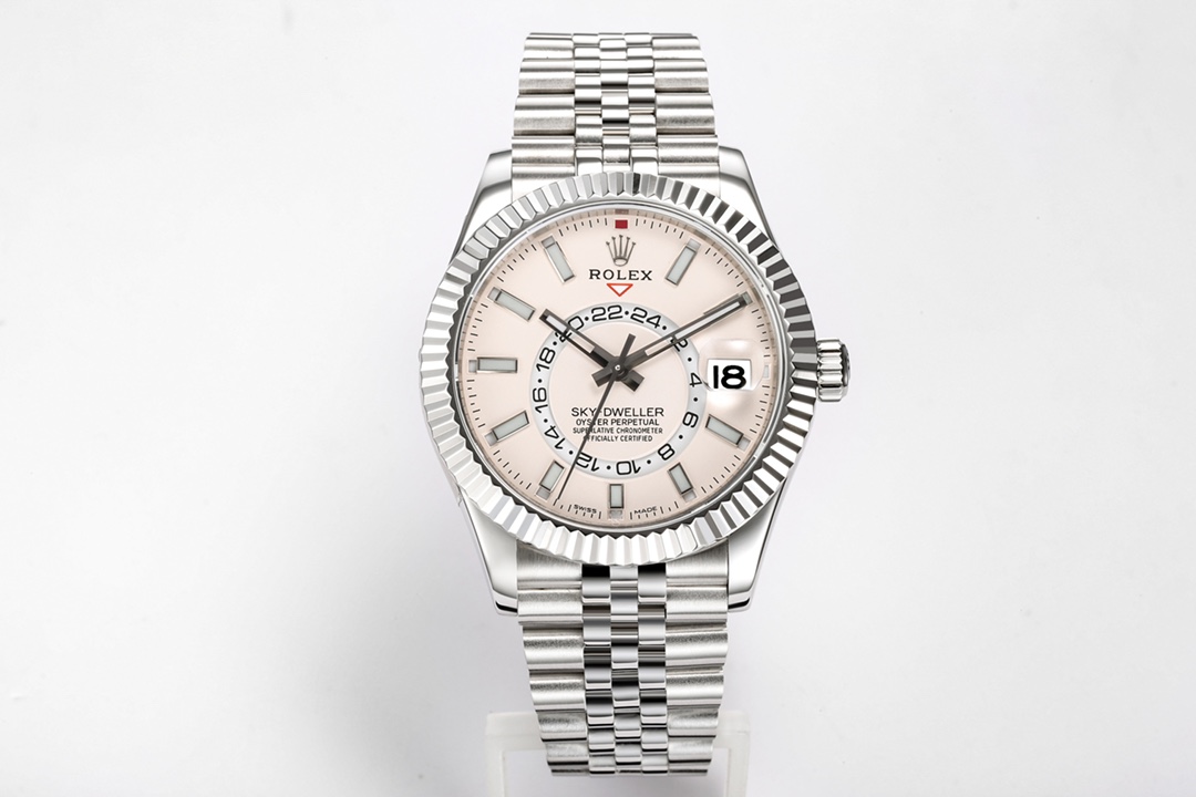 Rolex Sky-Dweller Rolex Sky-Dweller