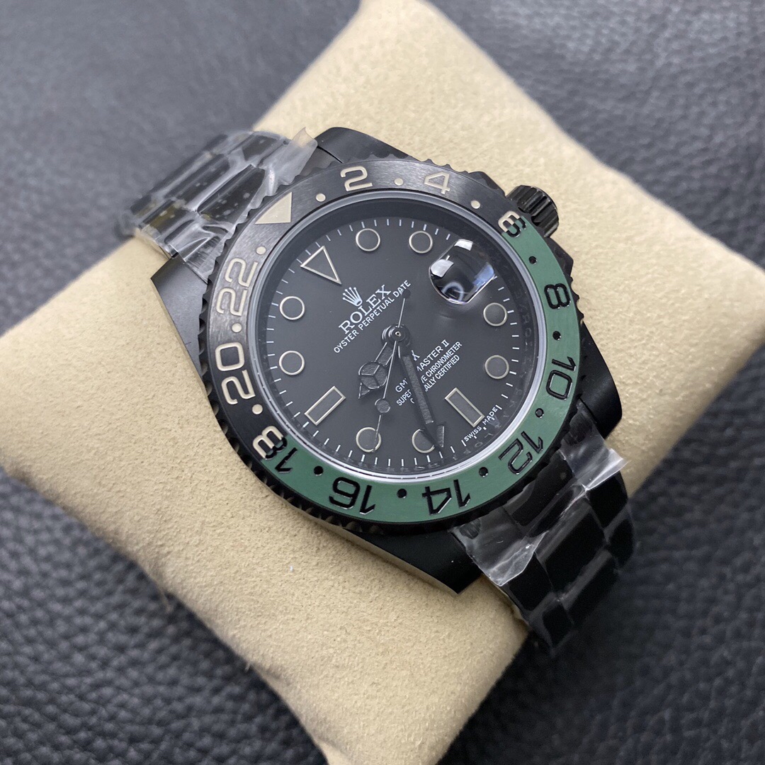 The new black-shell Rolex GMT-Master series watch. The new black-shell Rolex GMT-Master series watch.