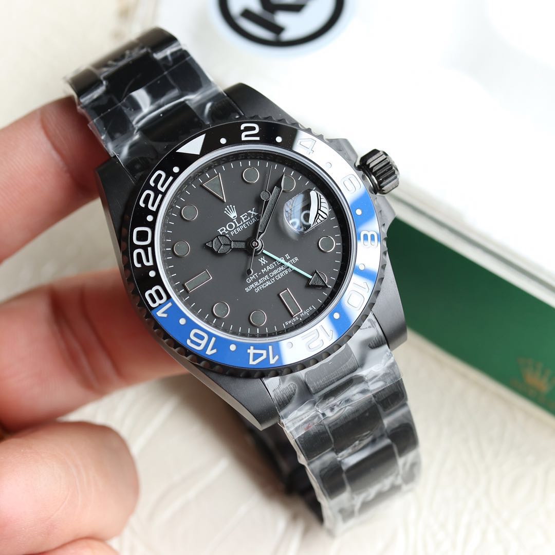 The new black-shell Rolex GMT-Master series watch. The new black-shell Rolex GMT-Master series watch.