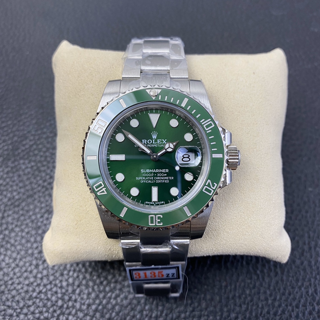 Rolex Submariner 40 Series, Gold Yacht-Master Noble Edition Rolex Submariner 40 Series, Gold Yacht-Master Noble Edition