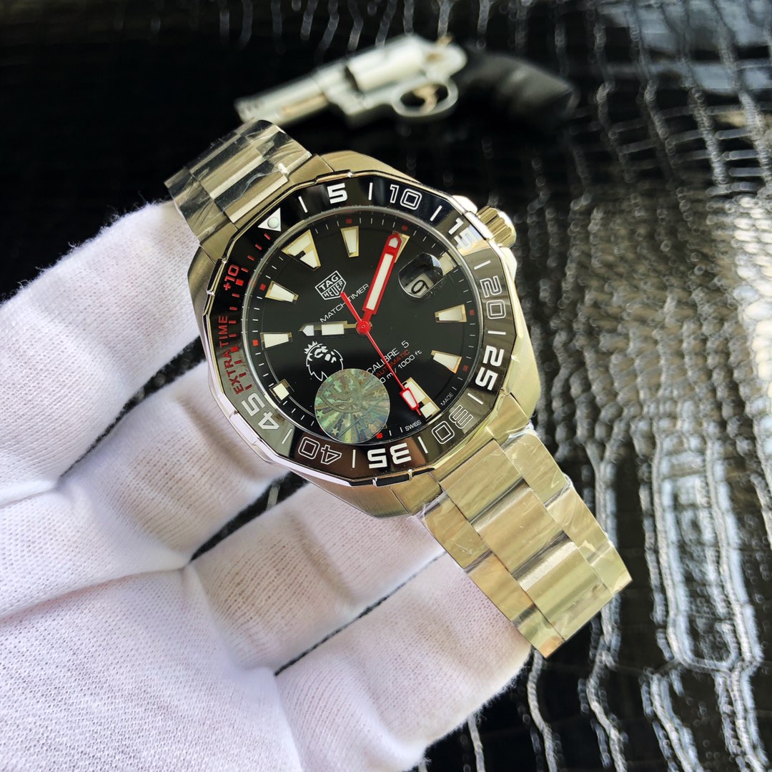 TAG Heuer Aquaracer Chinese Super League Special Edition Wristwatch TAG Heuer Aquaracer Chinese Super League Special Edition Wristwatch