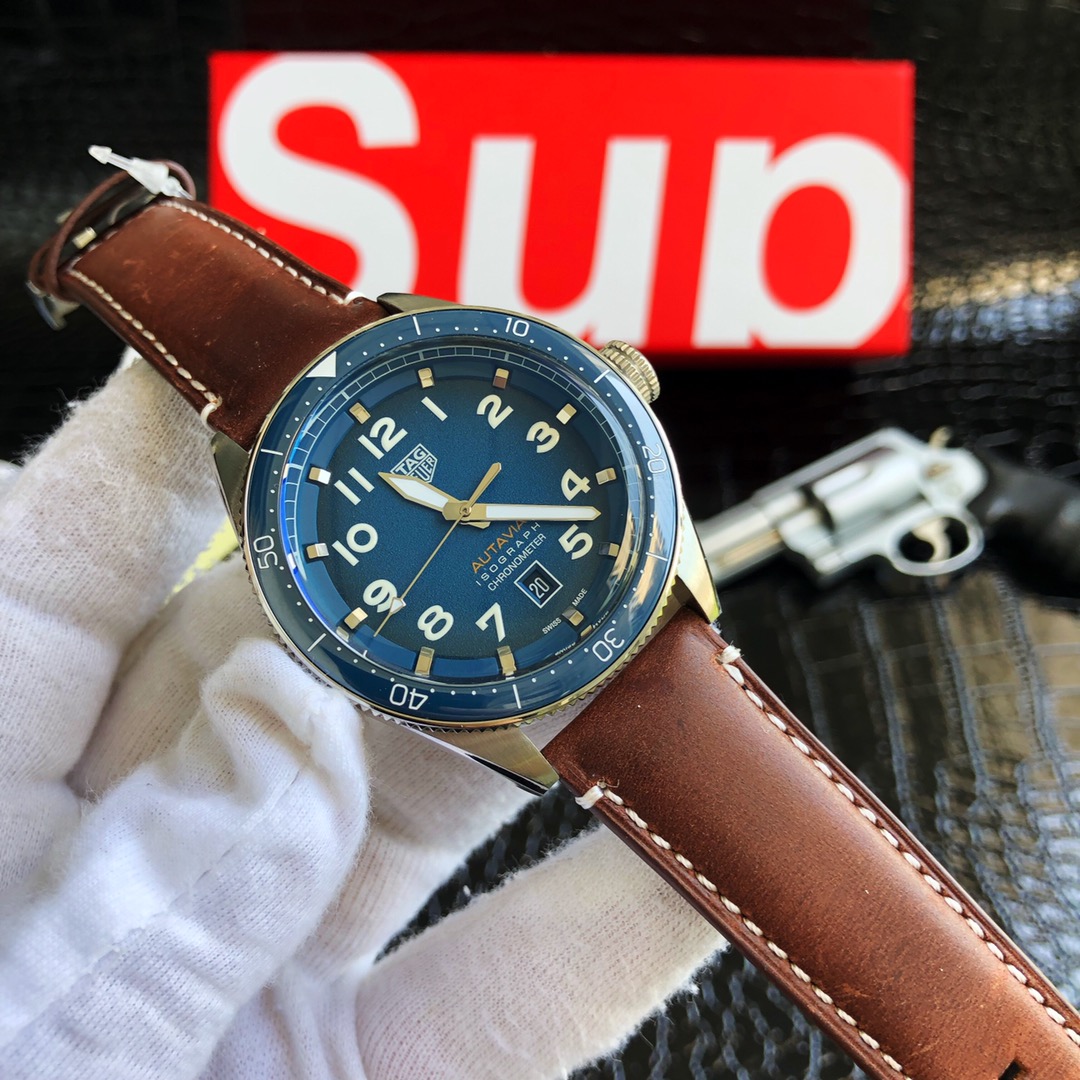 TAG Heuer Autavia Series Wristwatch TAG Heuer Autavia Series Wristwatch