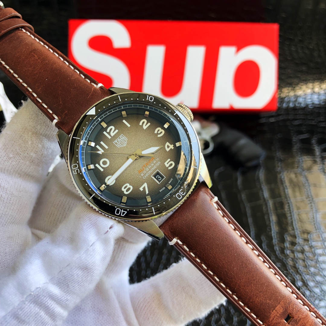TAG Heuer Autavia Series Wristwatch TAG Heuer Autavia Series Wristwatch