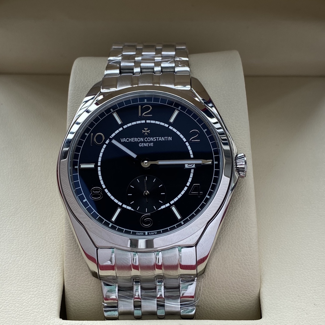 Vacheron Constantin Overseas Collection Men’s Fine Watch Vacheron Constantin Overseas Collection Men’s Fine Watch