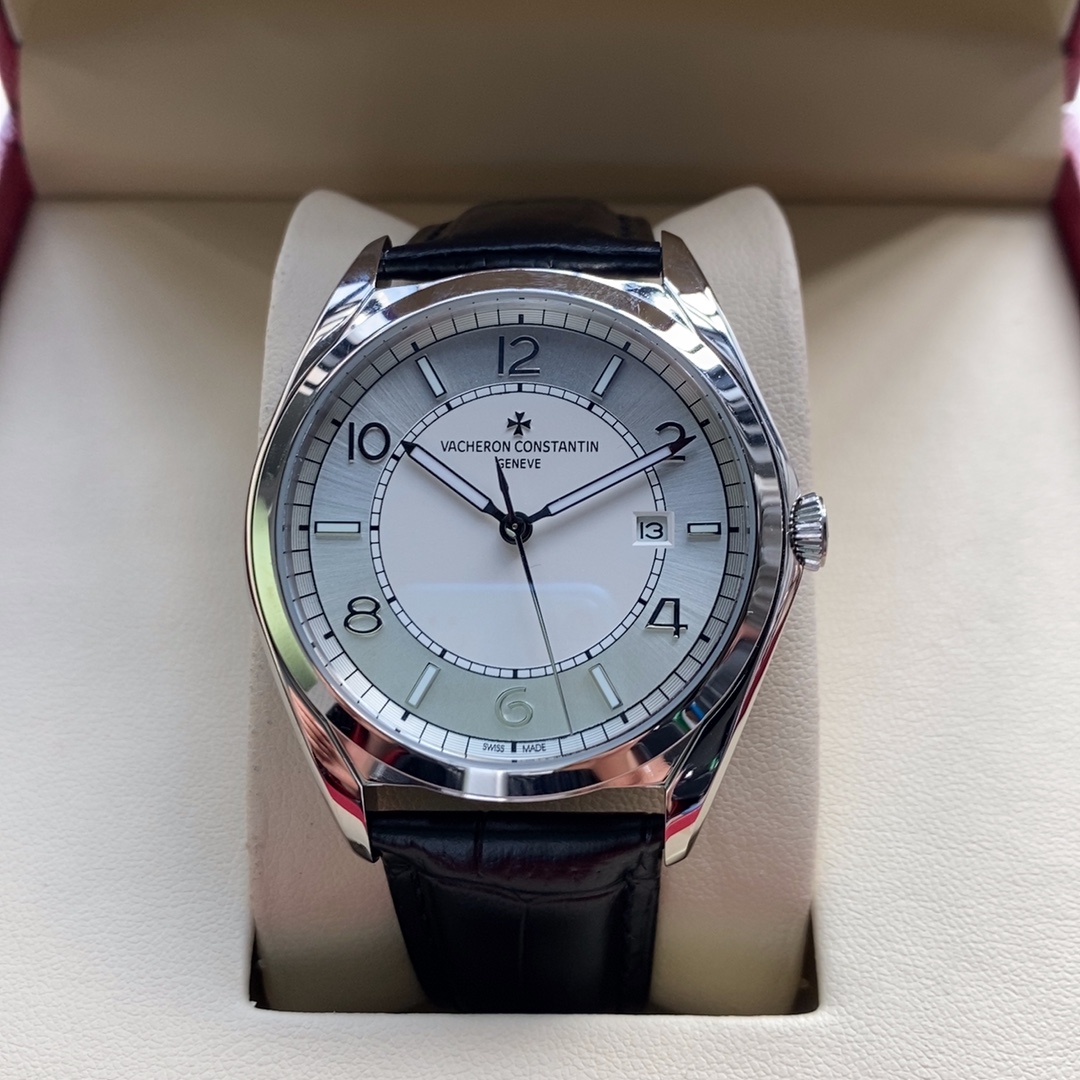 Vacheron Constantin Quai de l’Ile Collection Men’s Luxury Watch Vacheron Constantin Quai de l’Ile Collection Men’s Luxury Watch