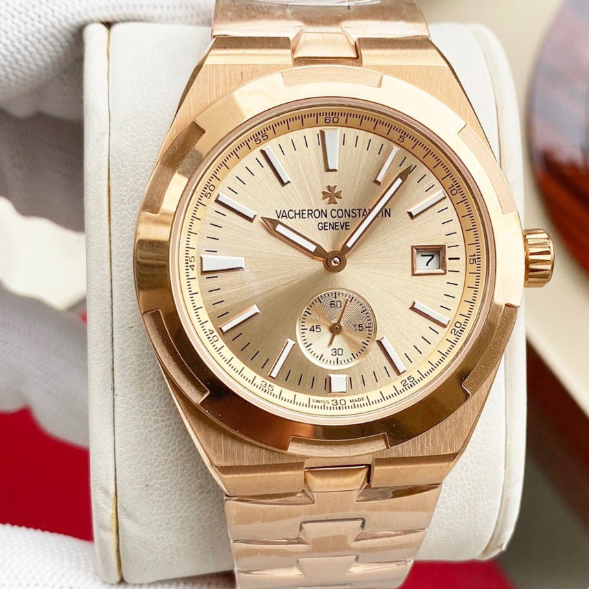 Vacheron Constantin Overseas Collection Men’s 2-Hand Semi-Mechanical Wristwatch Vacheron Constantin Overseas Collection Men’s 2-Hand Semi-Mechanical Wristwatch