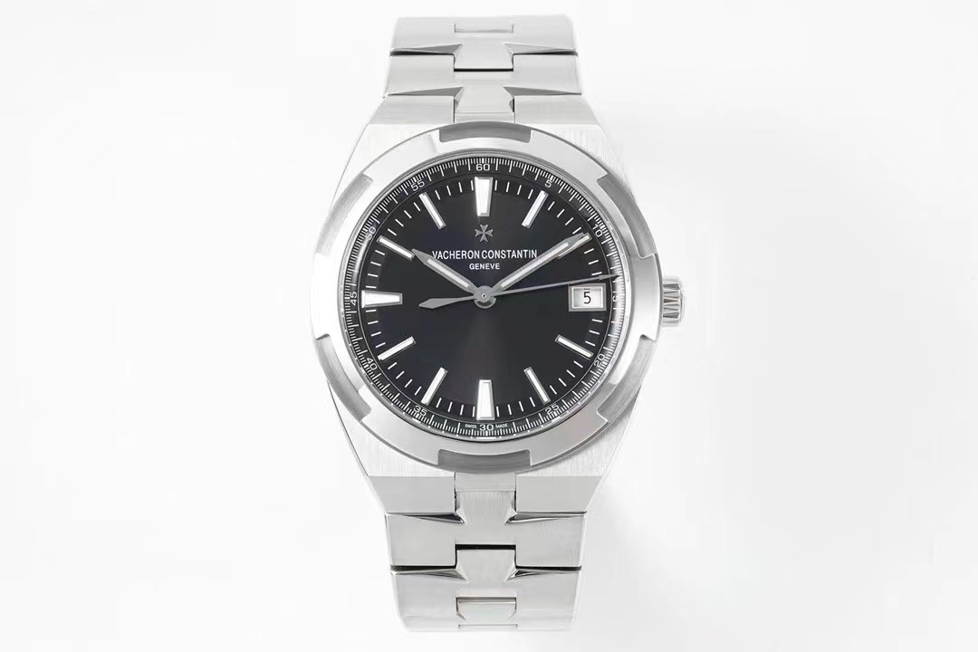 Vacheron Constantin Overseas Collection Men’s 3-Hand Mechanical Wristwatch Vacheron Constantin Overseas Collection Men’s 3-Hand Mechanical Wristwatch