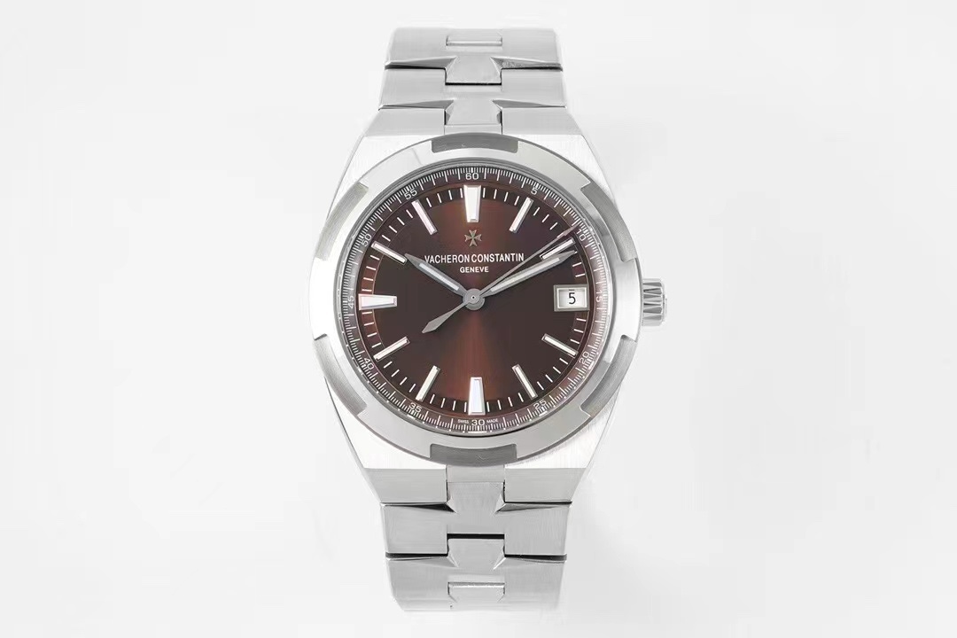 Vacheron Constantin Overseas Collection Men’s 3-Hand Mechanical Wristwatch Vacheron Constantin Overseas Collection Men’s 3-Hand Mechanical Wristwatch