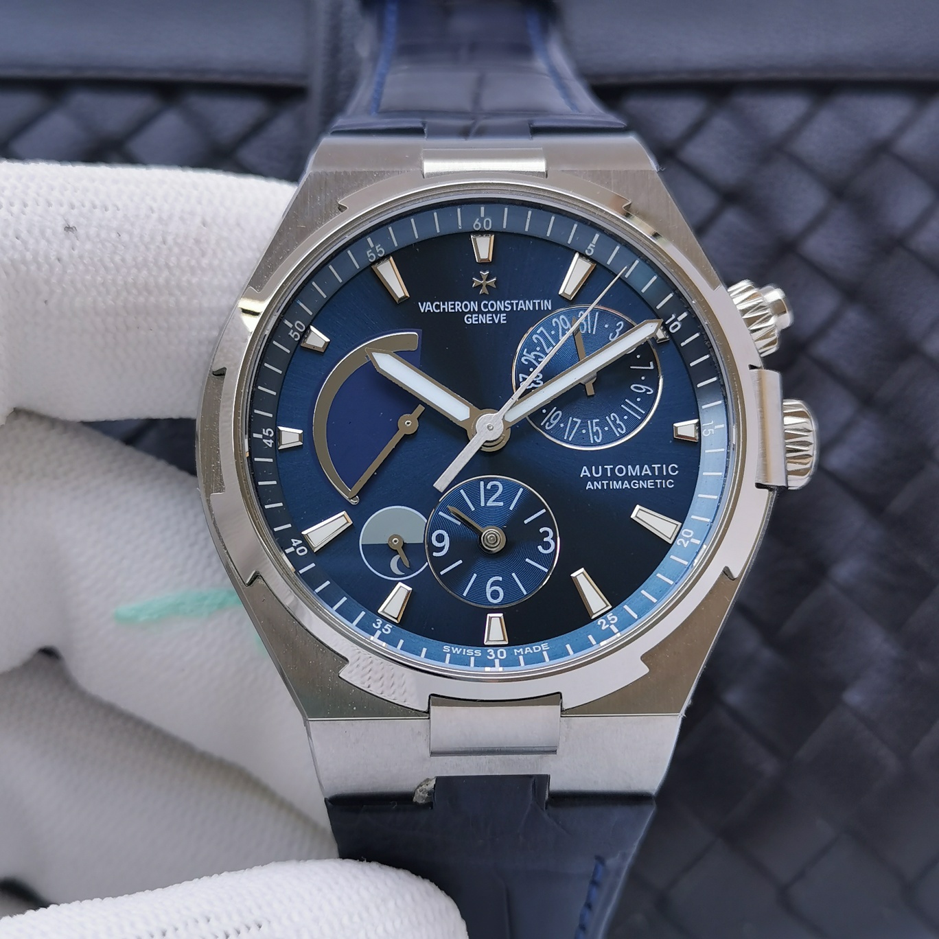 Vacheron Constantin Overseas Collection Wristwatch Vacheron Constantin Overseas Collection Wristwatch