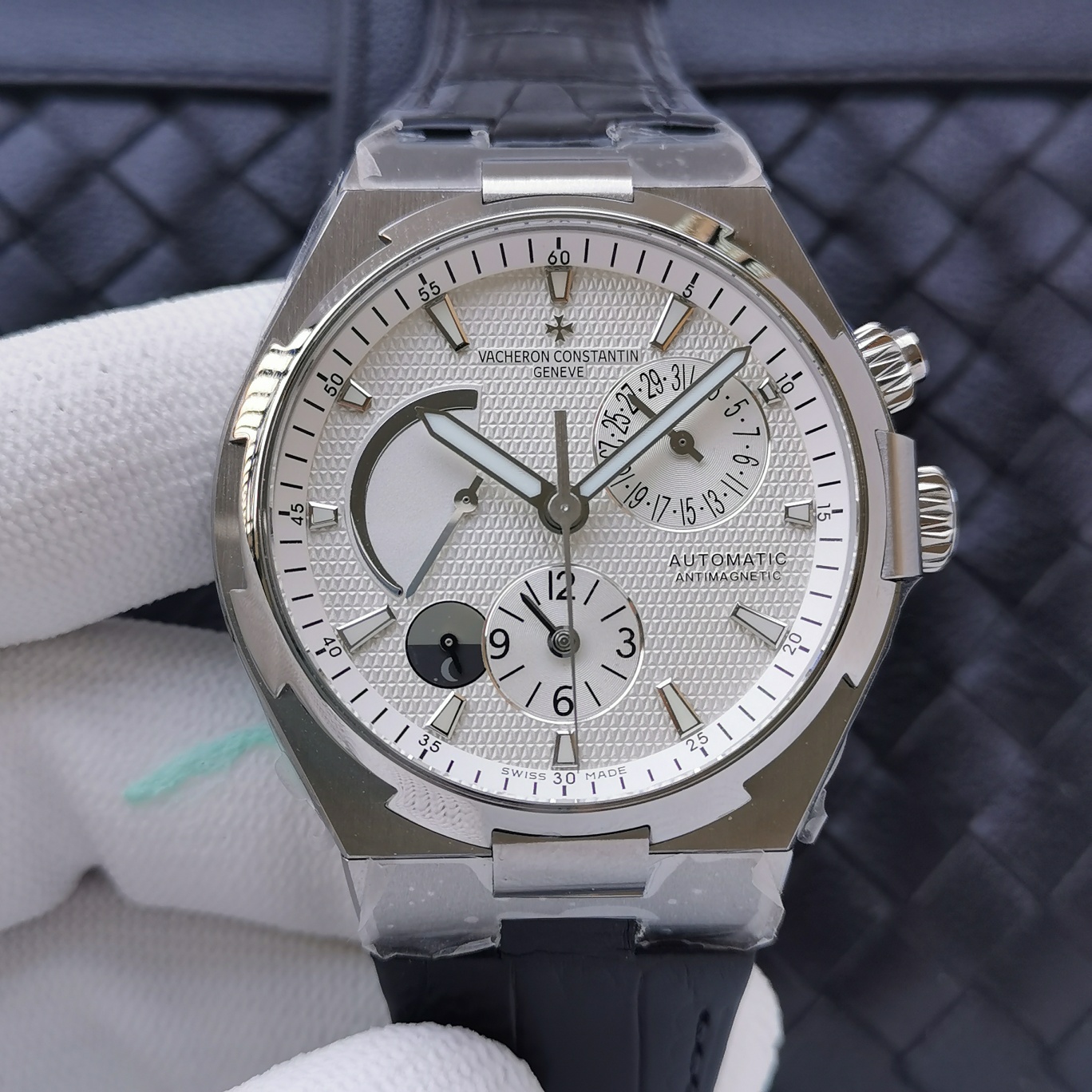 Vacheron Constantin Overseas Collection Wristwatch Vacheron Constantin Overseas Collection Wristwatch