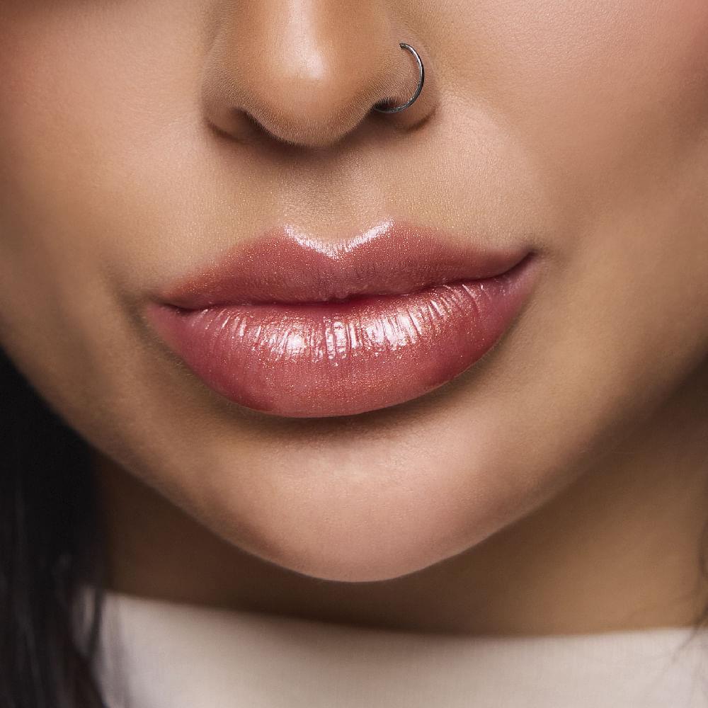 Gloss Labial Ultra Vinílico Pam By Pamella Dubai 5 g Gloss Labial Ultra Vinílico Pam By Pamella Dubai 5 g